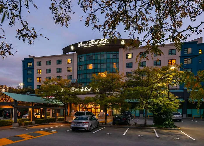 Grand Park Hotel Vancouver Airport, Ascend Hotel Collection