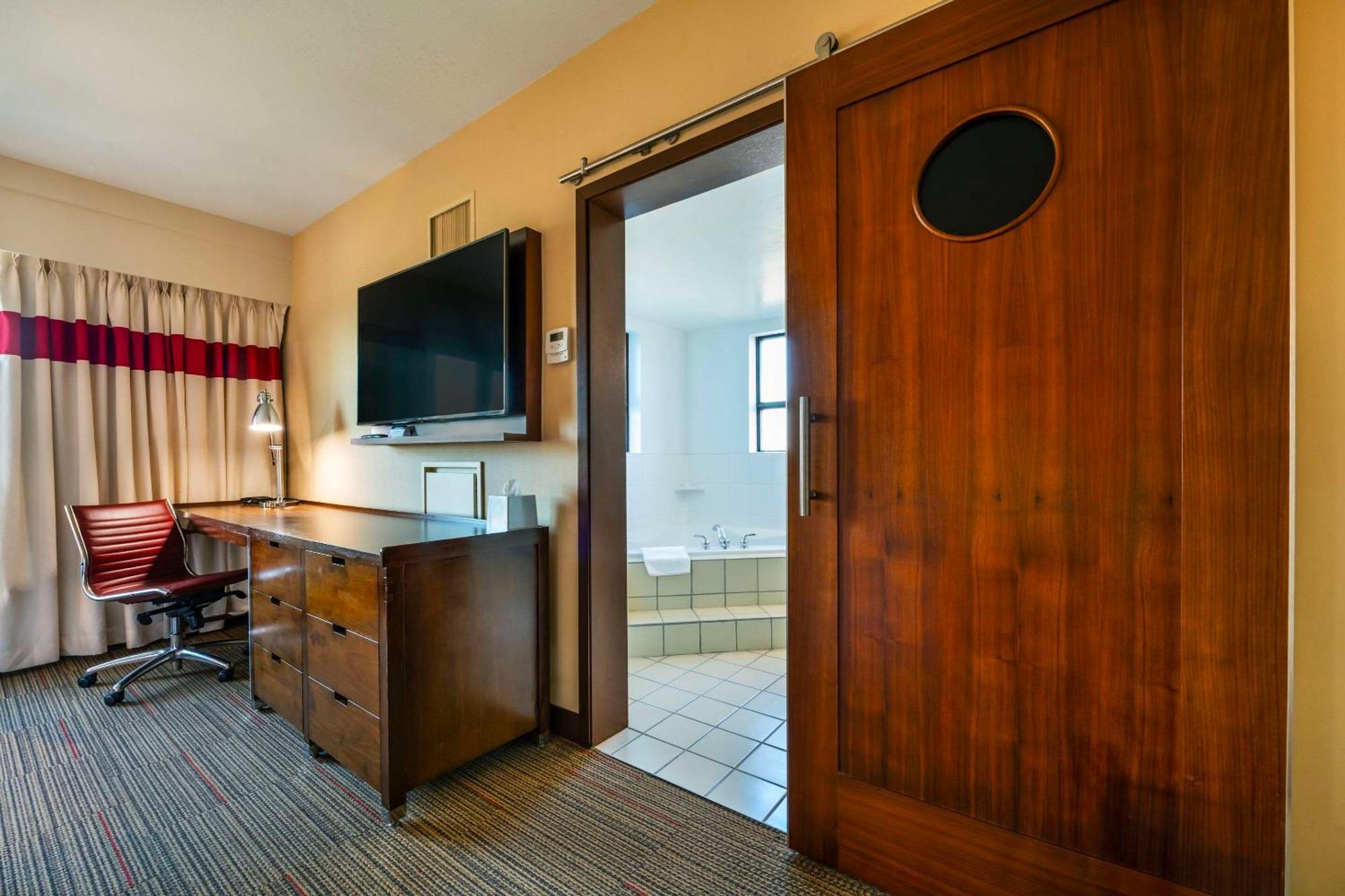 Grand Park Vancouver Airport, Ascend Collection 3* Richmond